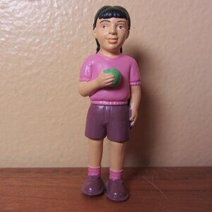 doll house dolls pretend play marvel education little girl caucasian (W4247)